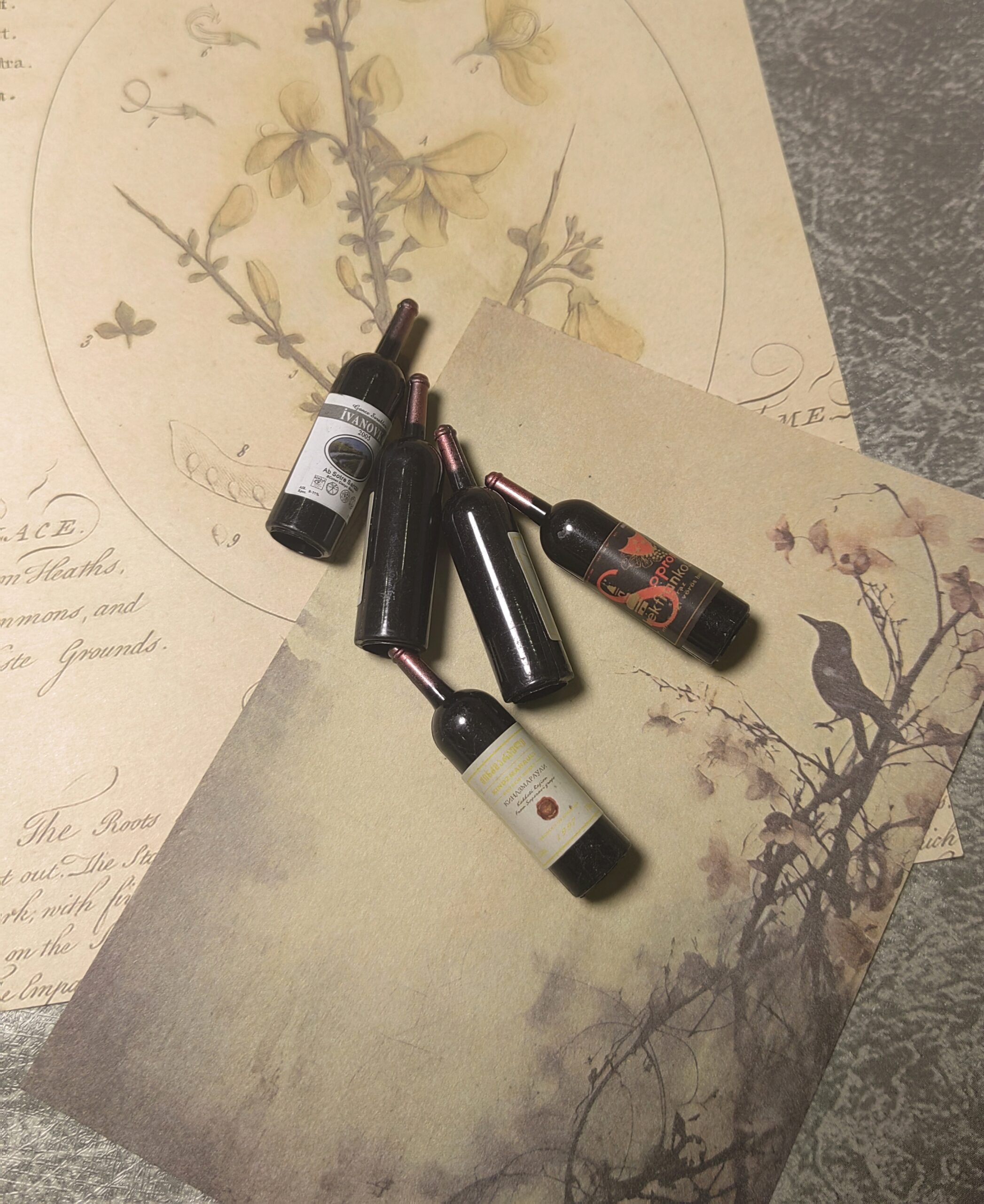Mini wine bottle