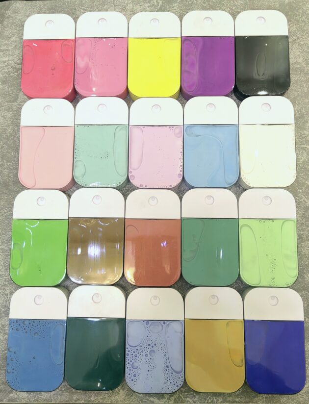 iPhone-shaped paint spray, 20 bottles