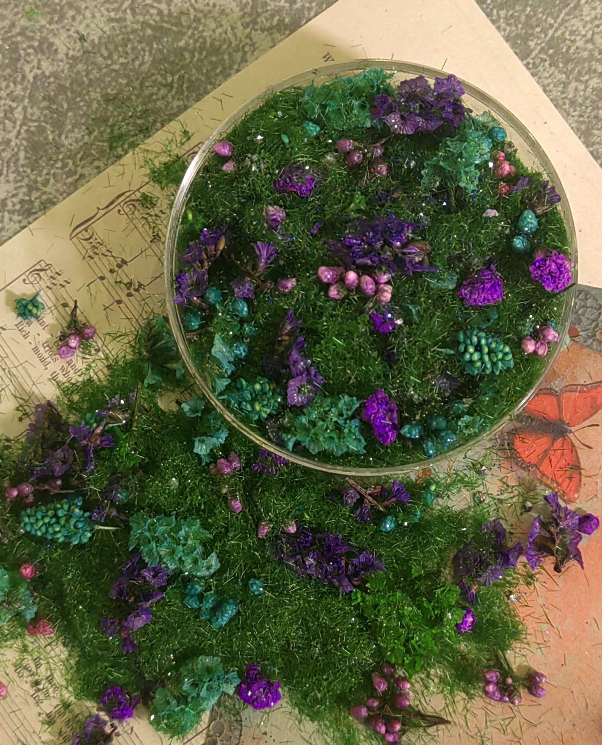 Mixed flowers (large box)